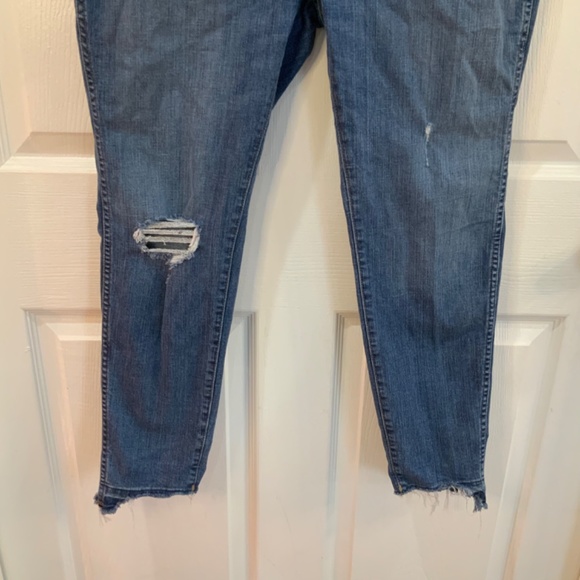 Madewell Curvy High Rise Skinny Jeans Size 33P - Picture 4 of 11